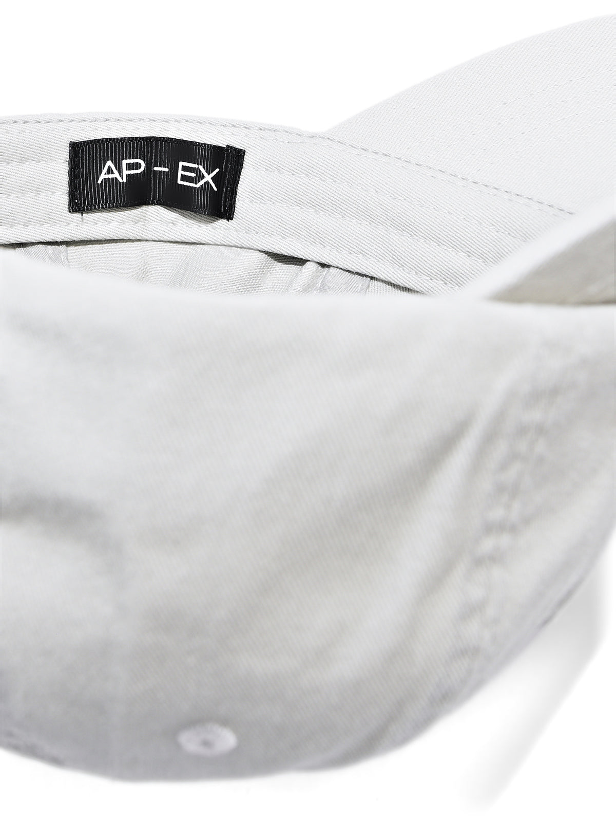 A Strapback (Black / White)